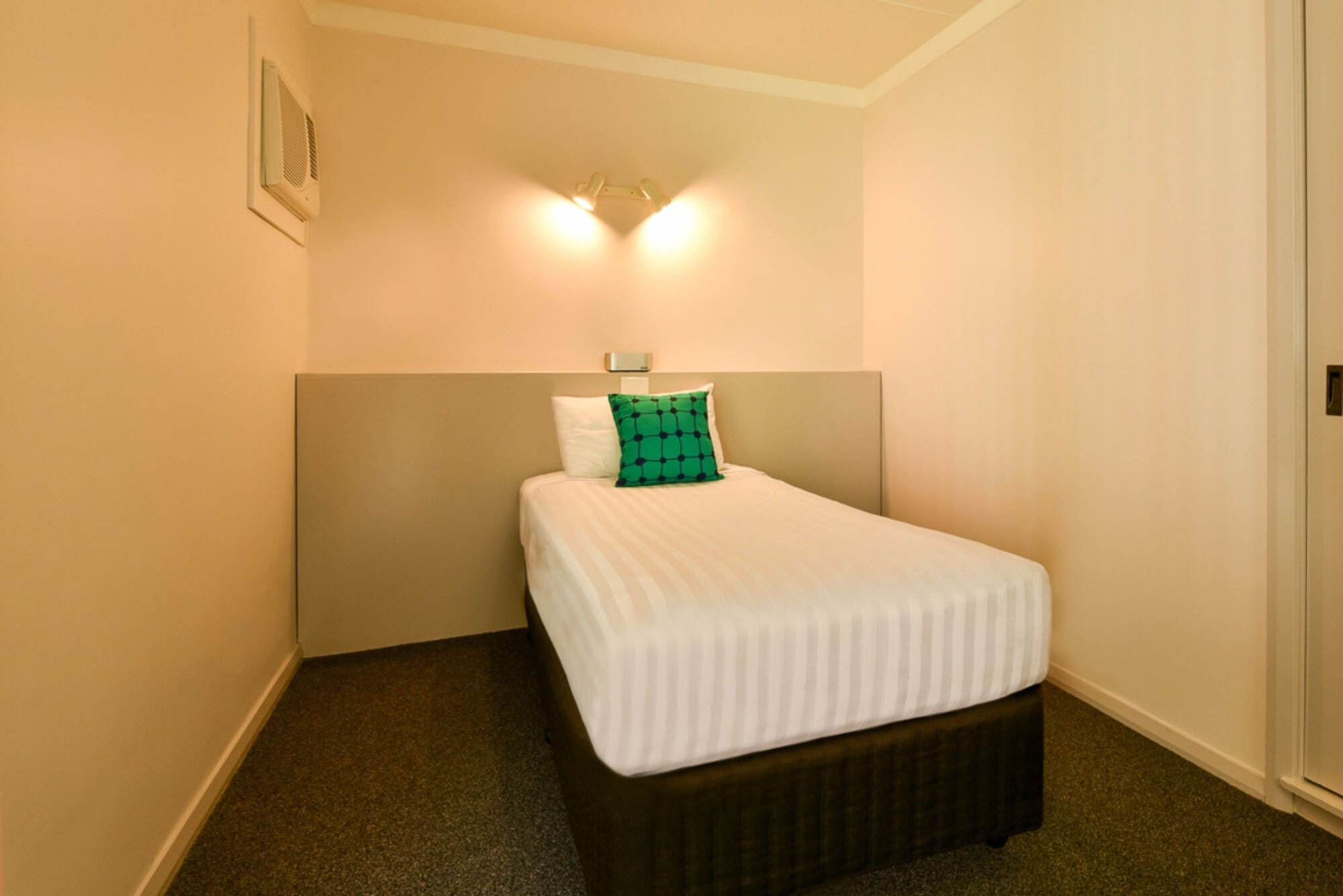 Sanno Marracoonda Perth Airport Hotel Exterior photo